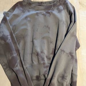 Lululemon oversized crop crew